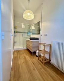 
                                                                                        Location
                                                                                         Belle maison meublée 60m² refaite à neuf