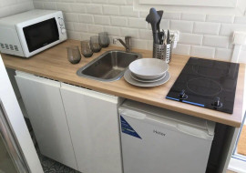 
                                                                                        Location
                                                                                         Belle studette chaussée de l'étang à St Mandé