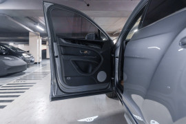 
                                                                                        Voiture
                                                                                         Bentley Bentayga Hybrid V6 3.0 449