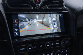 
                                                                                        Voiture
                                                                                         Bentley Bentayga Hybrid V6 3.0 449