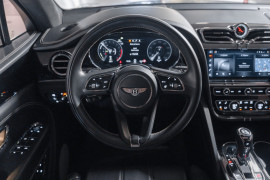 
                                                                                        Voiture
                                                                                         Bentley Bentayga Hybrid V6 3.0 449
