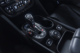 
                                                                                        Voiture
                                                                                         Bentley Bentayga Hybrid V6 3.0 449
