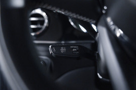 
                                                                                        Voiture
                                                                                         Bentley Bentayga Hybrid V6 3.0 449