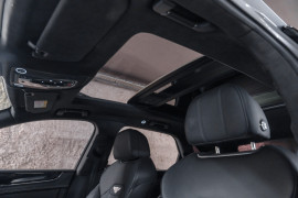 
                                                                                        Voiture
                                                                                         Bentley Bentayga Hybrid V6 3.0 449