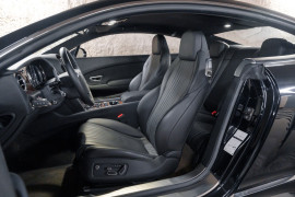 
                                                                                        Voiture
                                                                                         Bentley Continental GT (II.II) V8 4.0 507