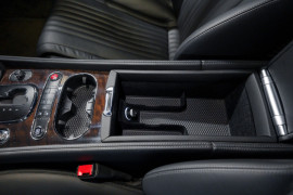 
                                                                                        Voiture
                                                                                         Bentley Continental GT (II.II) V8 4.0 507