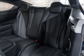 
                                                                                        Voiture
                                                                                         Bentley Continental GT (II.II) V8 4.0 507