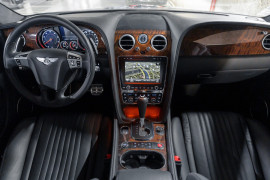 
                                                                                        Voiture
                                                                                         Bentley Continental GT (II.II) V8 4.0 507