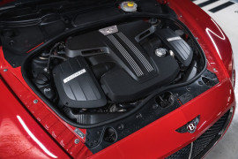 
                                                                                        Voiture
                                                                                         Bentley Continental GT (II) V8 4.0 507
