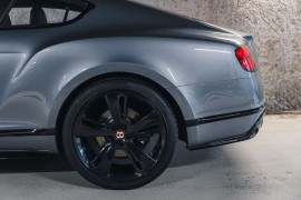 
                                                                                        Voiture
                                                                                         Bentley Continental GT S Diamond Edition 1 Of 25