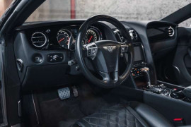 
                                                                                        Voiture
                                                                                         Bentley Continental GT S Diamond Edition 1 Of 25