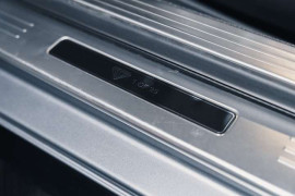 
                                                                                        Voiture
                                                                                         Bentley Continental GT S Diamond Edition 1 Of 25