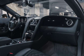 
                                                                                        Voiture
                                                                                         Bentley Continental GT S Diamond Edition 1 Of 25