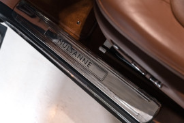 
                                                                                        Voiture
                                                                                         Bentley Mulsanne (II) V8 6.75 513
