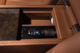 
                                                                                        Voiture
                                                                                         Bentley Mulsanne (II) V8 6.75 513