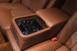 
                                                                                        Voiture
                                                                                         Bentley Mulsanne (II) V8 6.75 513