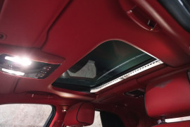 
                                                                                        Voiture
                                                                                         Bentley Mulsanne Speed V8 6.75 537
