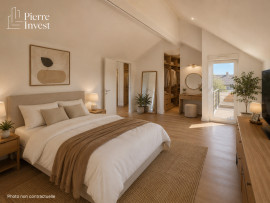 
                                                                                        Vente
                                                                                         Bien rare - Appartement T5 en duplex à Paris