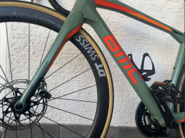 
                                                                                        Vélos
                                                                                         BMC Roadmachine 01