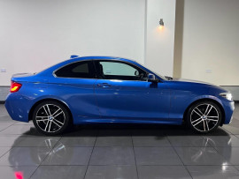 Voiture
                                                                                BMW 2 SERIES 1.5 218i M Sport Coupe 2dr Petrol Manual Euro 6 (s/s) (136 ps) Coupe