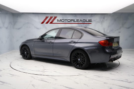 
                                                                                        Voiture
                                                                                         BMW 3 Series 2.0 320d M Sport Auto xDrive Euro 5 (s/s) 4dr