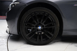 
                                                                                        Voiture
                                                                                         BMW 3 Series 2.0 320d M Sport Auto xDrive Euro 5 (s/s) 4dr