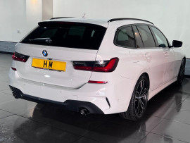 Voiture
                                                                                BMW 3 SERIES 2.0 320d MHT M Sport Touring 5dr Diesel Hybrid Auto Euro 6 (s/s) (190 ps)