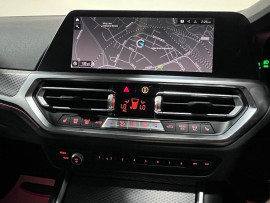 Voiture
                                                                                BMW 3 SERIES 2.0 320d MHT M Sport Touring 5dr Diesel Hybrid Auto Euro 6 (s/s) (190 ps)