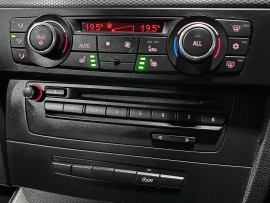 Voiture
                                                                                BMW 3 SERIES 2.0 320d Sport Plus Edition Coupe 2dr Diesel Manual Euro 5 (s/s) (184 ps)