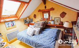 
                                                                                        Vente
                                                                                         Bord de Seine, maison sur jardin paysagé