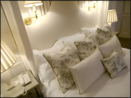 Vente
BORDEAUX CENTRE HOTEL DE PRESTIGE 5* AVEC SPA
