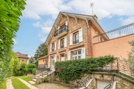 
                                                                                        Vente
                                                                                         Bouquet d’émotions à Bougival
