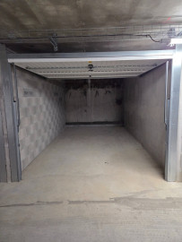 
                                                                                        Vente
                                                                                         BOX - RESIDENCE SECURISEE HORIZON CROISETTE