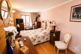 
                                                                                        Vente
                                                                                         Briançon Centre Charmant T3 de 67 m² avec cave