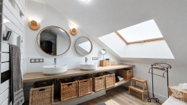 
                                                                                        Vente
                                                                                         Briançon - Elégante maison familiale de 194 m²