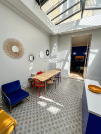 
                                                                                        Location
                                                                                         Bureau 6 Postes 129m2 - Chartrons
