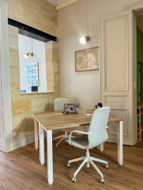 
                                                                                        Location
                                                                                         Bureau 6 Postes 129m2 - Chartrons