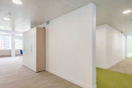 
                                                                                        Location
                                                                                         Bureaux - 1 889 m² - La Defense