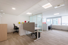 
                                                                                        Location
                                                                                         Bureaux - 1 889 m² - La Defense