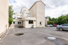 
                                                                                        Vente
                                                                                         Bureaux - 562 m² - Châlons-en-Champagne