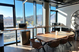 
                                                                                        Vente
                                                                                         Bureaux aménagés – 320 m² – Disponibilité immédiate à Confluence