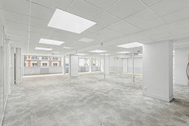 
                                                                                        Vente
                                                                                         BUREAUX AVENUE KLEBER