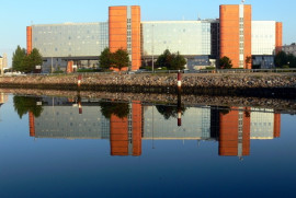
                                                                                        Location
                                                                                         Bureaux open-space et plateaux tertiaires au Havre