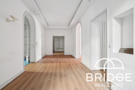 
                                                                                        Vente
                                                                                         BUREAUX PARIS 16