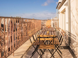 
                                                                                        Location
                                                                                         Butte Bergeyre 59 - Coliving au coeur du 19ème