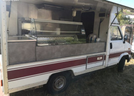 Utilitaire
Camion Food Truck