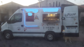 
                                                                                        Utilitaire
                                                                                         CAMION PIZZA FEU DE BOIS