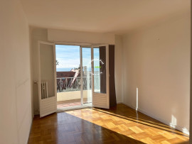 
                                                                                        Vente
                                                                                         Cannes – 3 pièces 70m2 avec terrasse vue mer