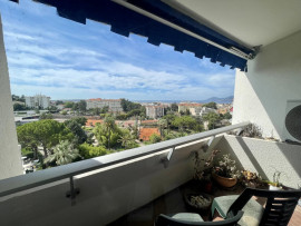 Vente
CANNES, Montfleury : Grand appartement, terrasses, vue mer, pisc