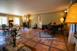 Vente
CARCASSONNE PROPRIETE 33 HA RUISSEAU